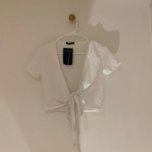 brand new brandy melville tie crop 🤍